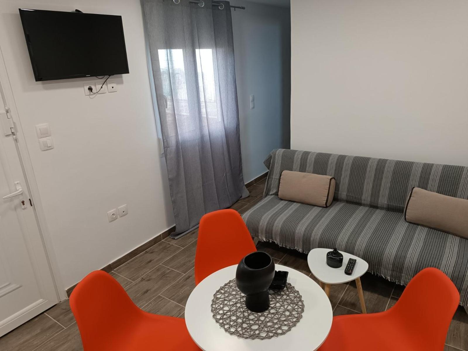 Oli'S Sea House Villa Саламис Екстериор снимка